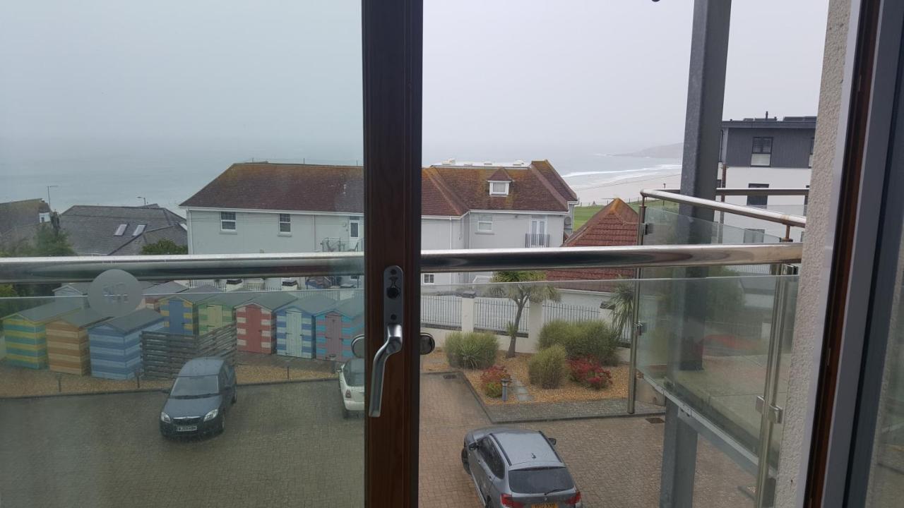 South Fistral Seaview 2-Bed Apartment نيوكويي المظهر الخارجي الصورة